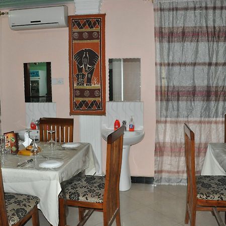 ארושה Six Eight Motel מראה חיצוני תמונה