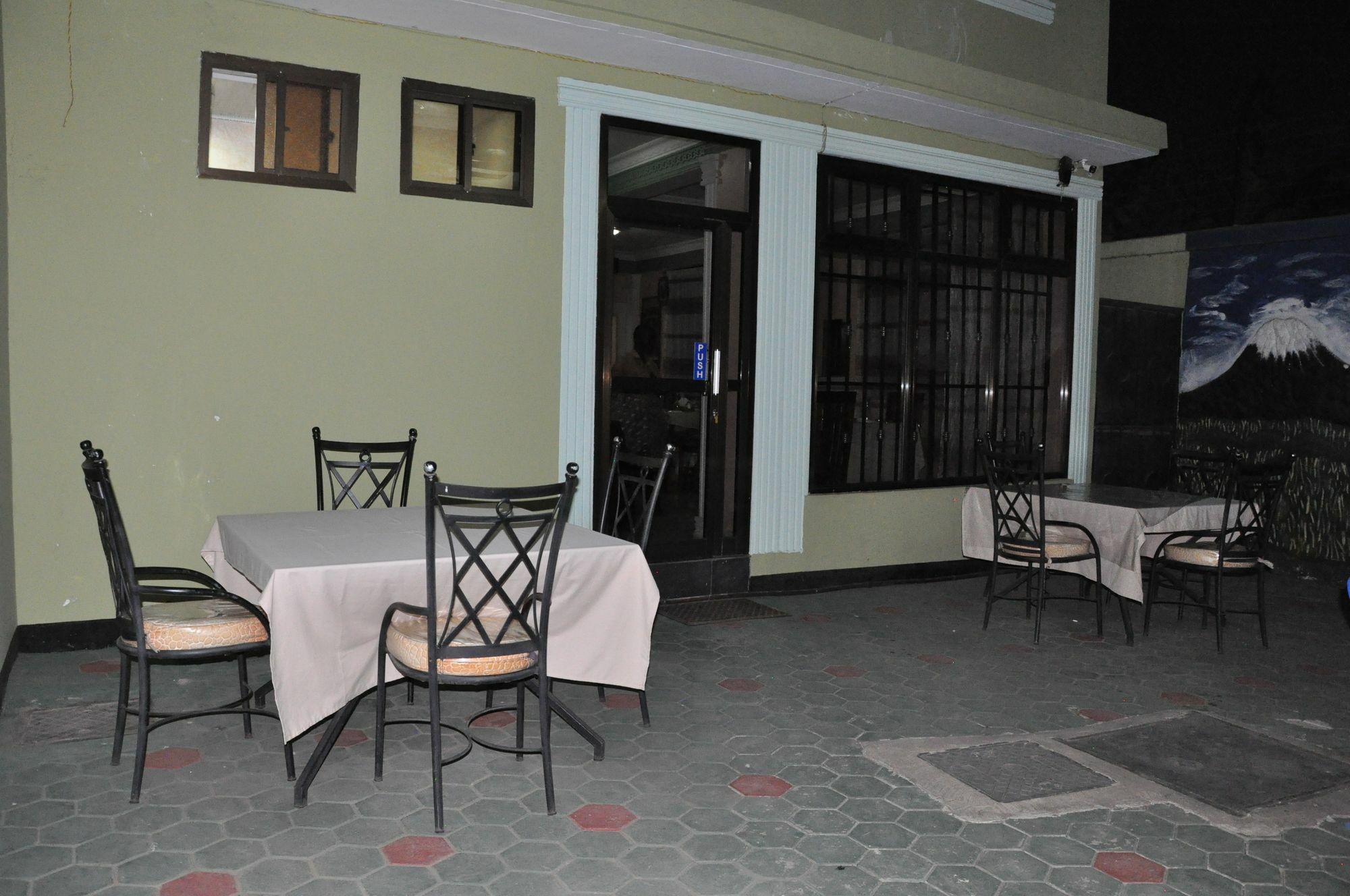 ארושה Six Eight Motel מראה חיצוני תמונה
